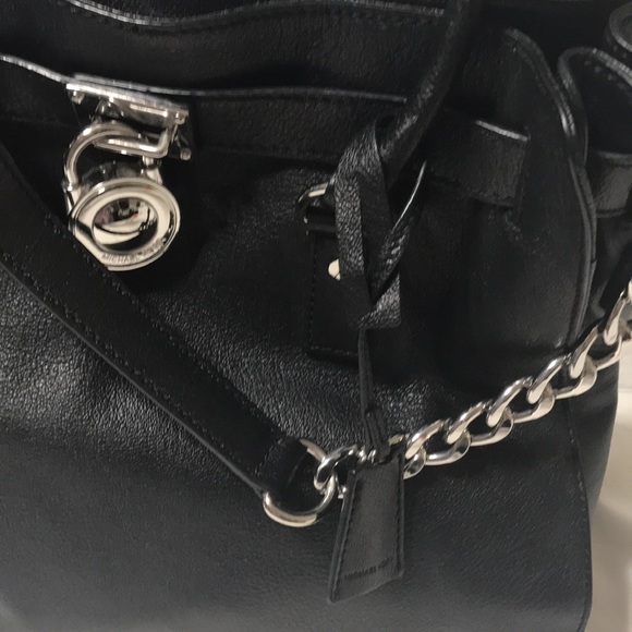 Michael kors Hamilton leather satchel with double straps. EUC - Picture 9 of 10